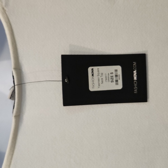 Fashion Nova Square Neck Fitted Top - Picture 5 of 6